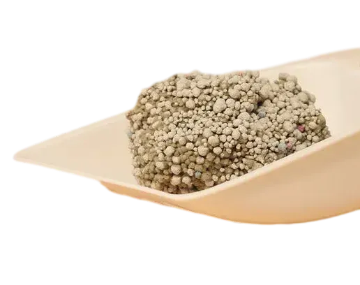 Full tray of used bentonite cat litter ready for disposal from ISEMIPET