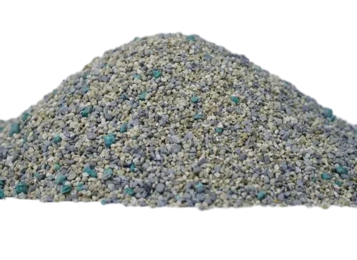Natural Sodium Bentonite Cat Litter with Green Specks by Isemipet