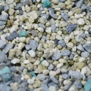 Sodium Bentonite Cat Litter with Blue and Gray Particles by Isemipet