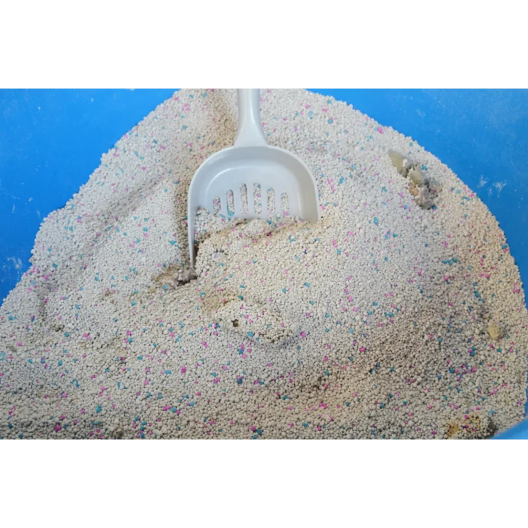 instant clumping bentonite cat litter bentonite granules, low tracking from ISEMIPET